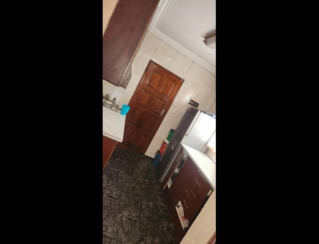 2 BEDROOM HOUSE FOR SALE IN SOSHANGUVE B